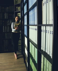 Fotostudio mieten im Altenburg Bibliothek | Alte Fabrik Studios